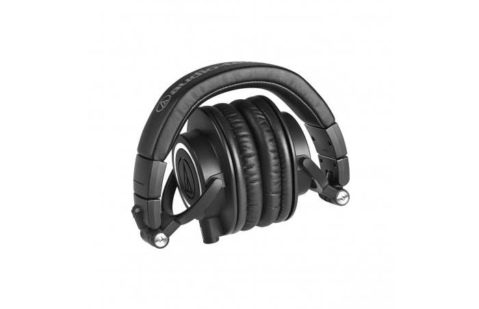 Audio-Technica ATH-M50X Black по цене 22 790 ₽