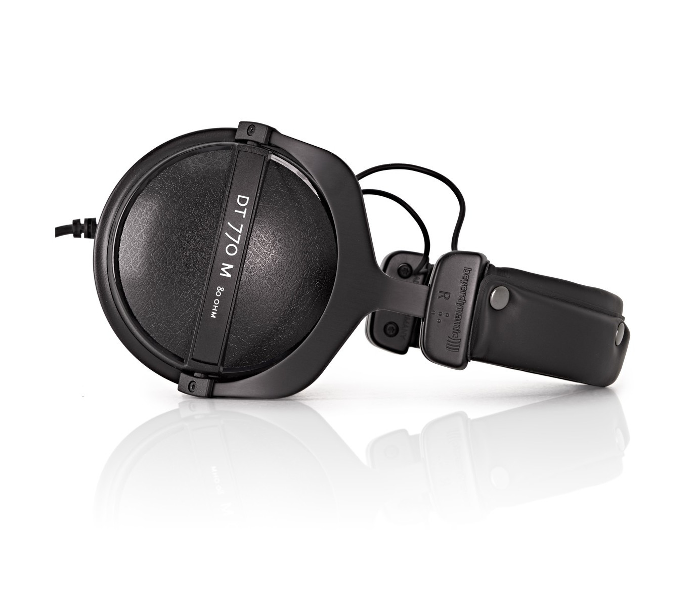 Beyerdynamic DT 770 M 80 Ohm по цене 21 600 ₽