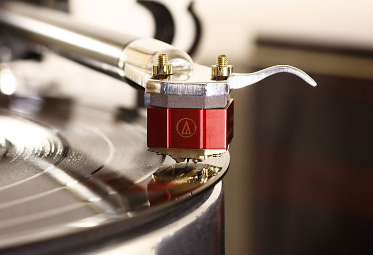 Audio-Technica AT33EV по цене 71 850 ₽