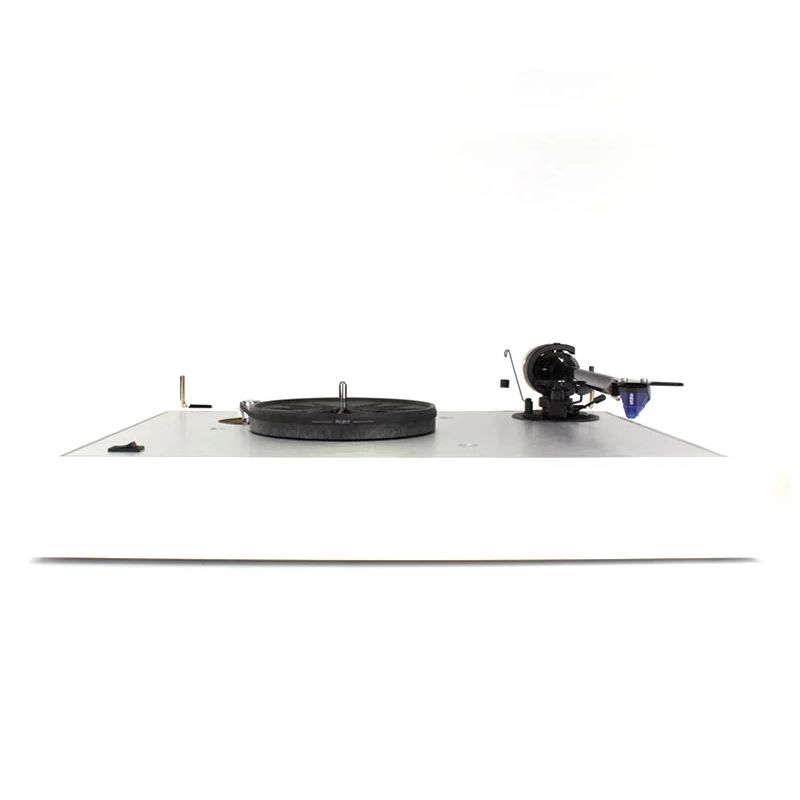 Pro-Ject The Classic 2M Blue Satin White по цене 136 101.79 ₽