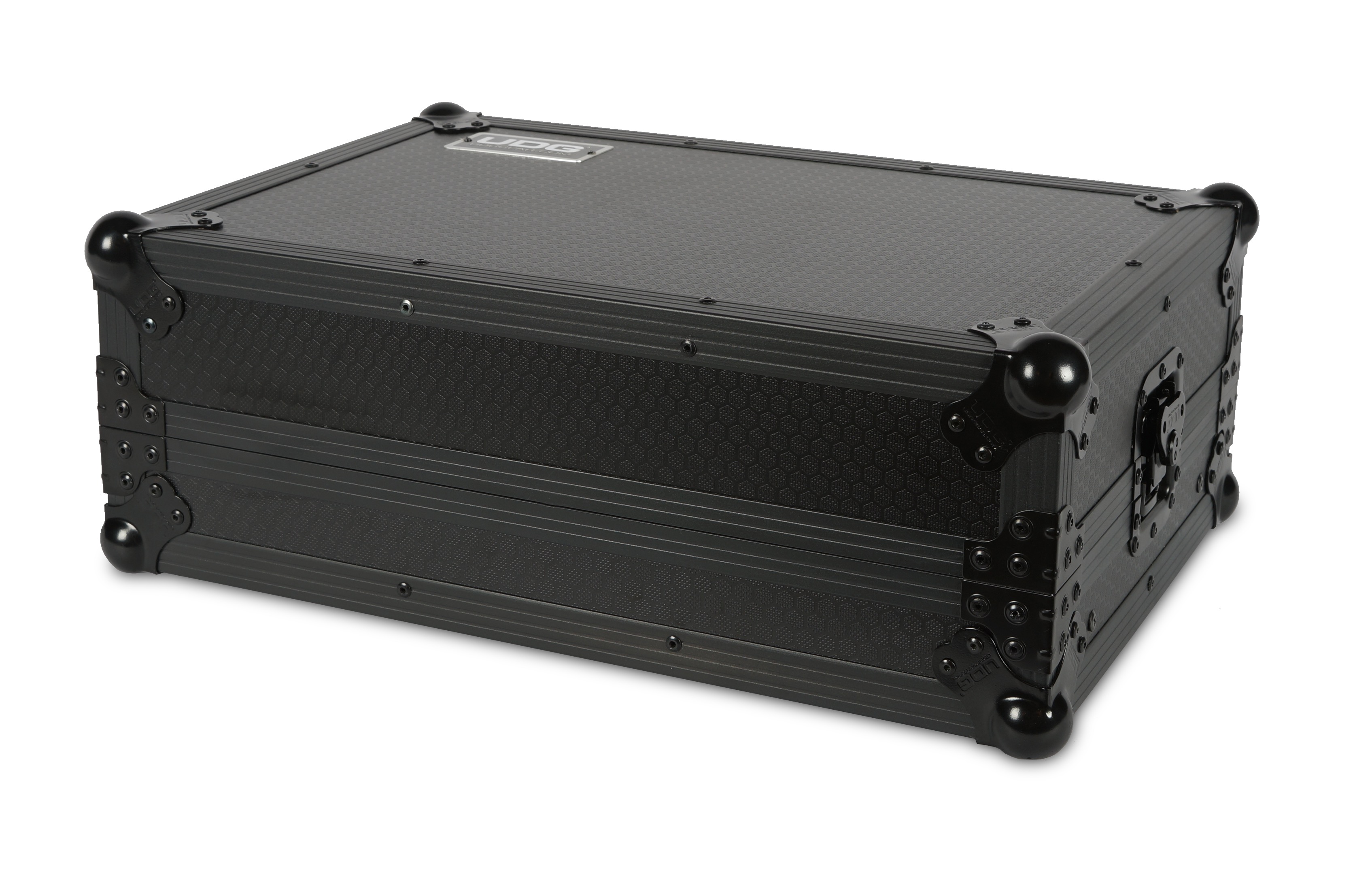 UDG Ultimate Flight Case NI Traktor Kontrol S8 Black Plus по цене 27 500 ₽