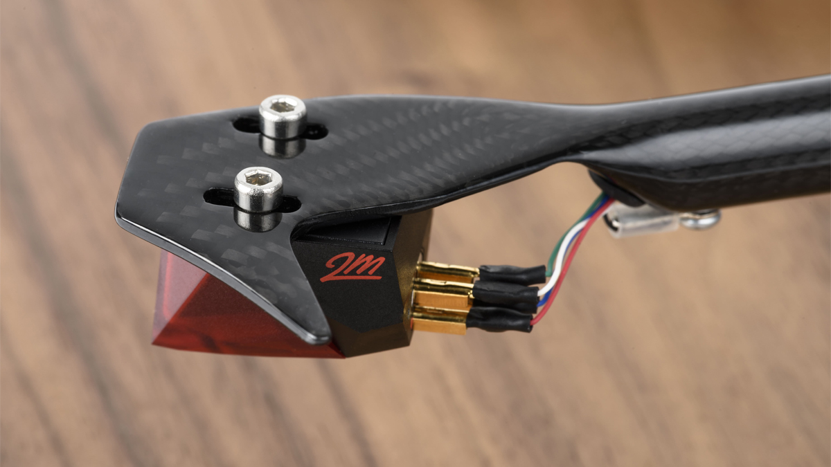 Pro-Ject Debut E Carbon Wood 2M Red по цене 52 300 ₽