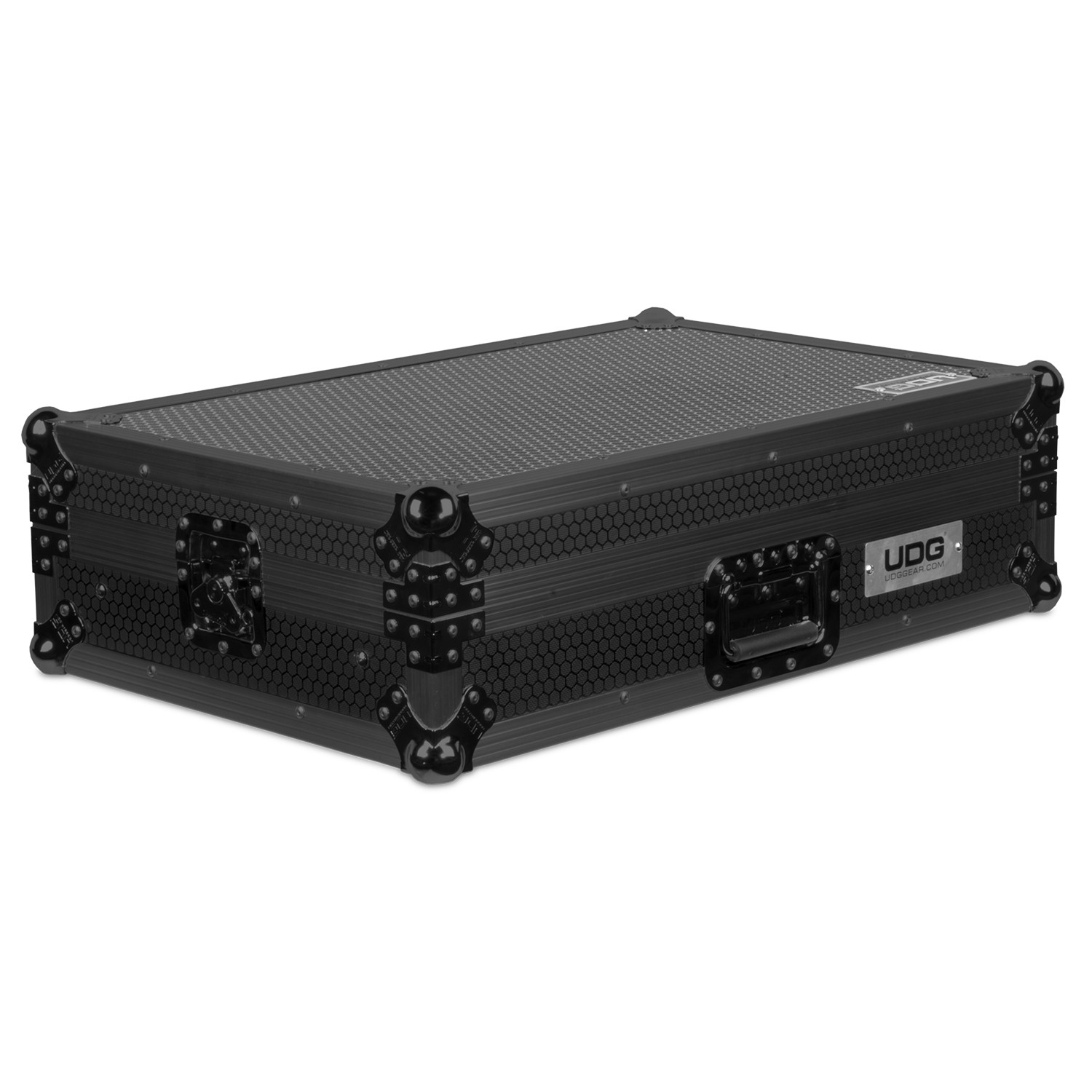 UDG Ultimate Flight Case NI Traktor Kontrol S8 Black Plus по цене 33 000 ₽