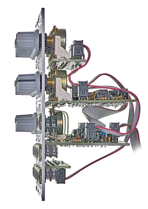 Doepfer A-188-2 Tapped BBD Module по цене 27 600 ₽