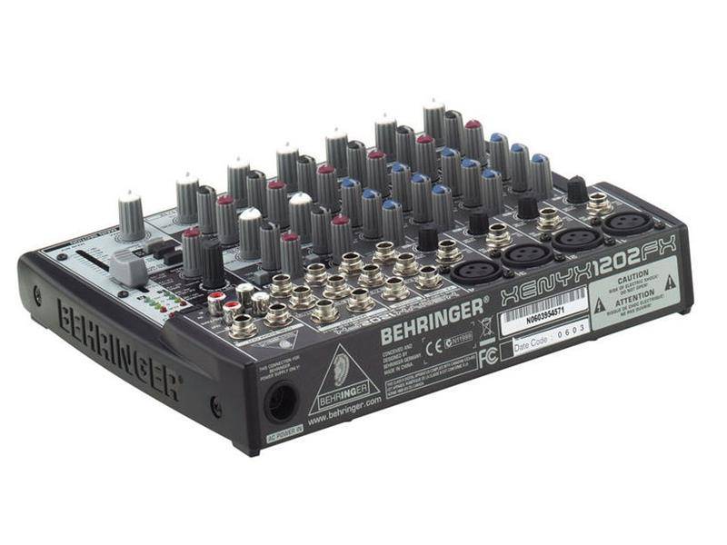 Behringer 1202FX по цене 12 460 ₽