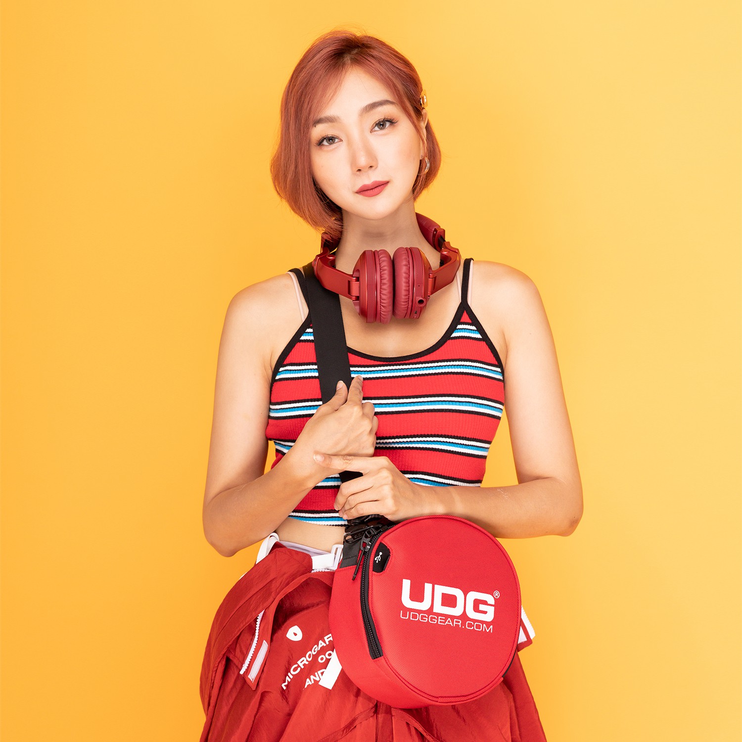 UDG Ultimate DIGI Headphone Bag Red по цене 5 750 ₽