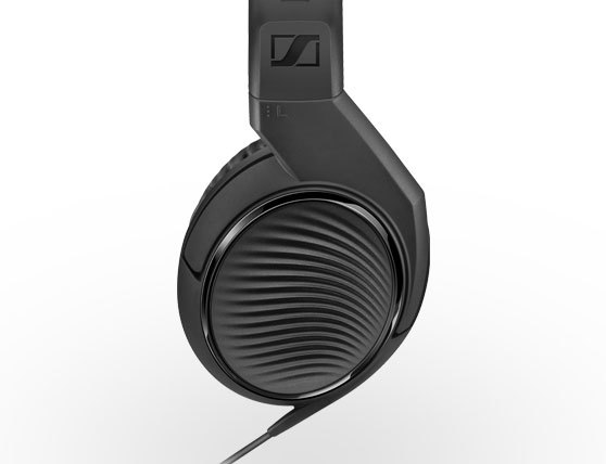 Sennheiser HD 200 Pro по цене 9 250 ₽