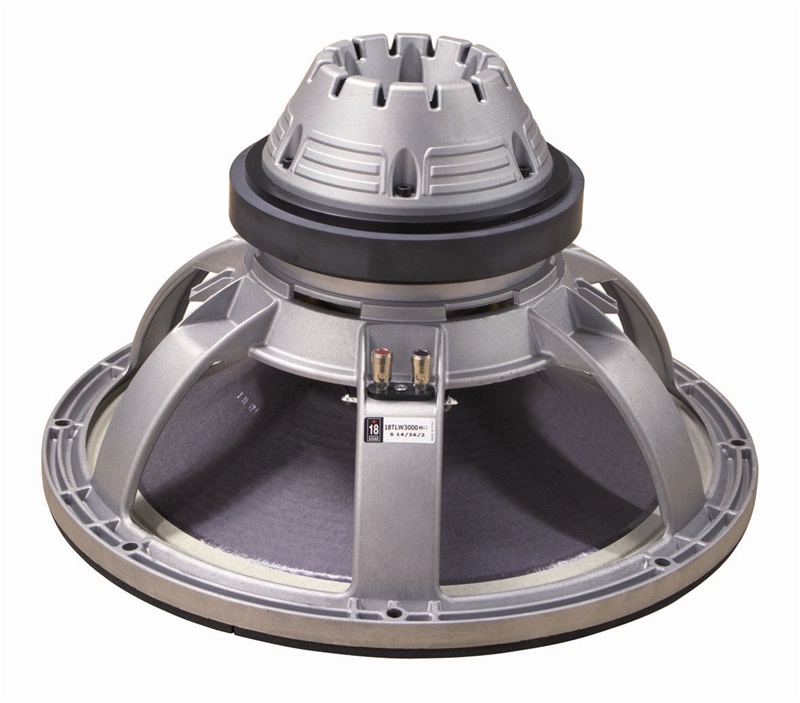 Eighteen Sound 18TLW3000/8 по цене 54 000 ₽