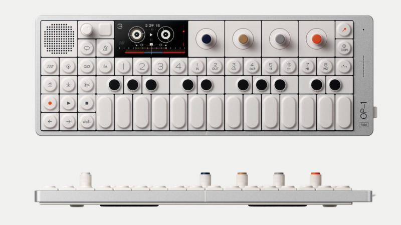 Superbooth 22: Teenage Engineering OP-1 field. OP-1 эволюционирует