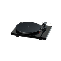 Pro-Ject Debut E Carbon HG Black 2M Red по цене 52 300 ₽