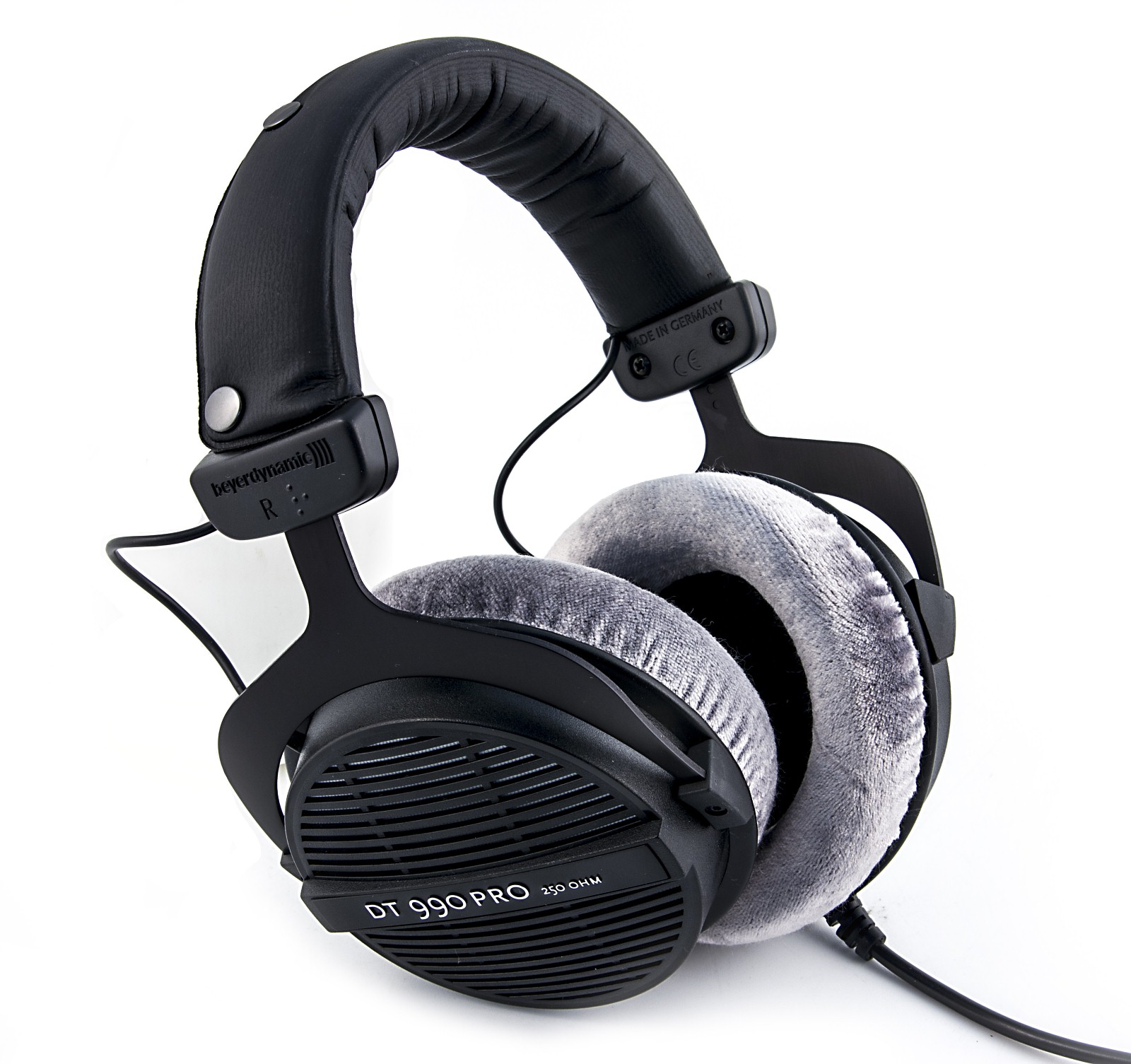 Beyerdynamic DT 990 PRO 250 Ohm по цене 21 270 ₽