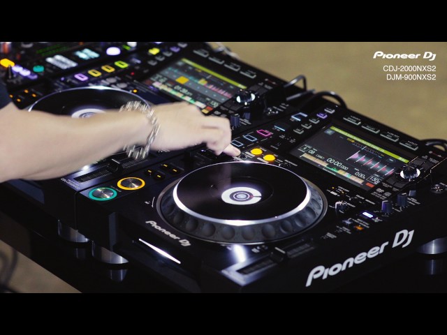 Pioneer CDJ-350 по цене 61 790 ₽