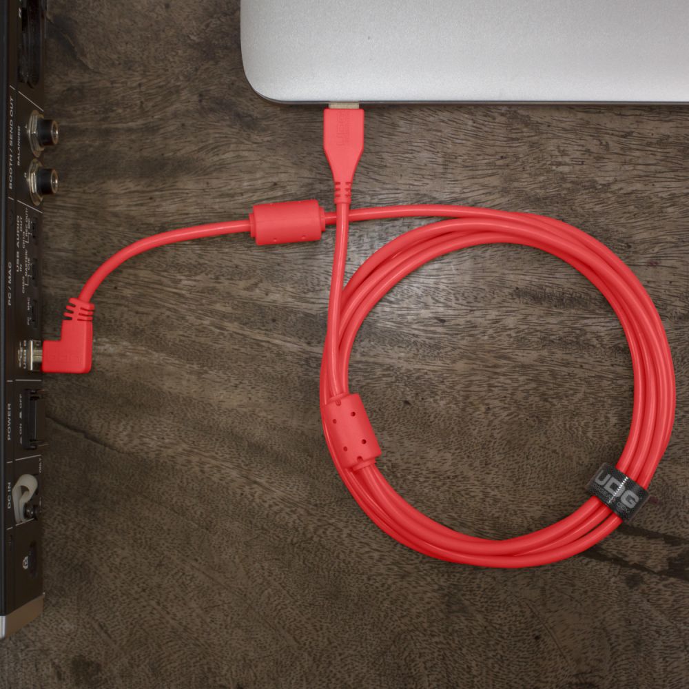 UDG Ultimate Audio Cable USB 2.0 A-B Red Angled 1m по цене 1 084.80 ₽