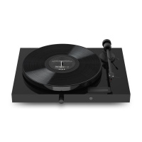 Pro-Ject Juke Box E1 Piano Black