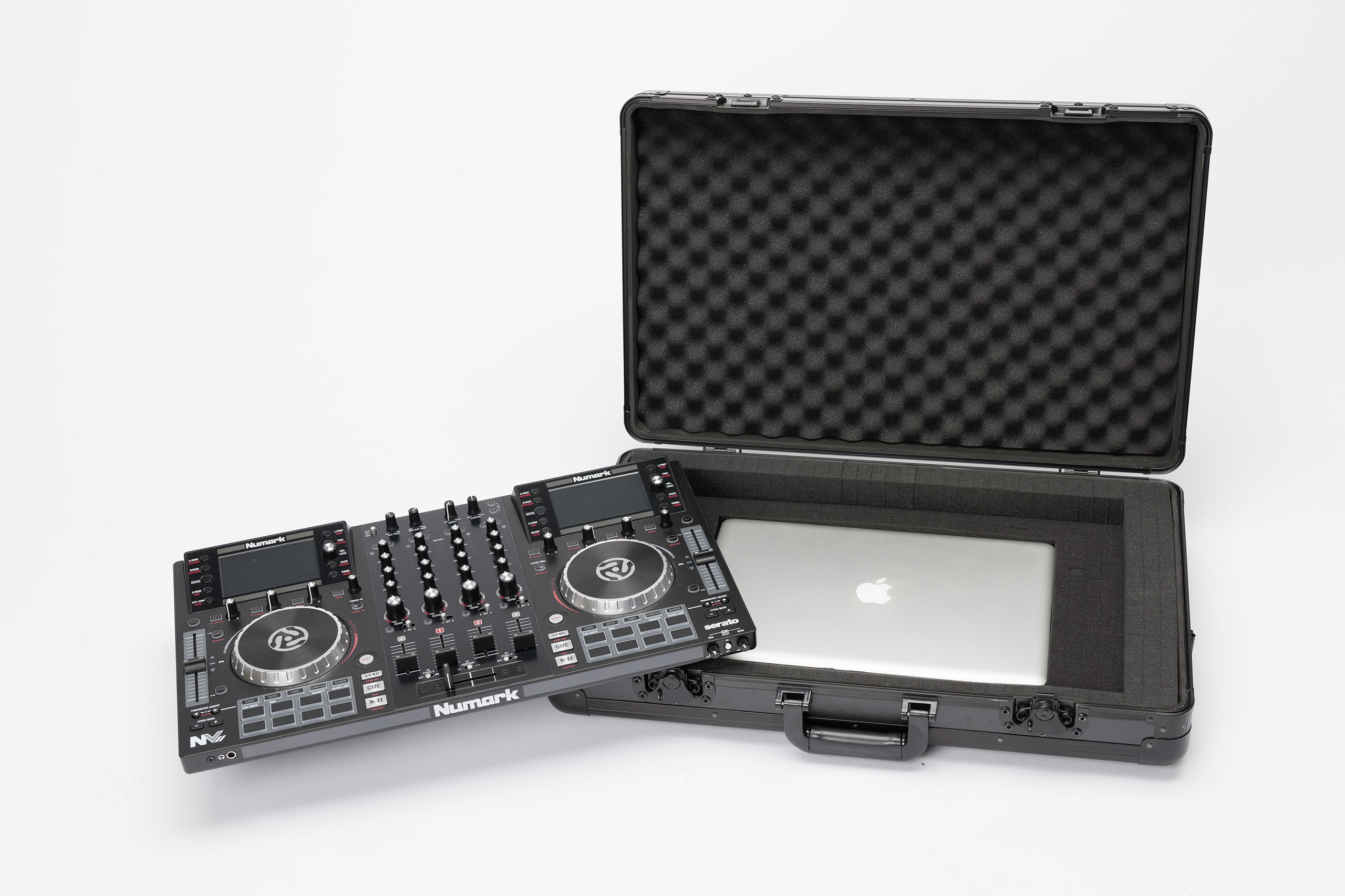 MAGMA Carry Lite DJ-Case XL Plus по цене 10 780 ₽