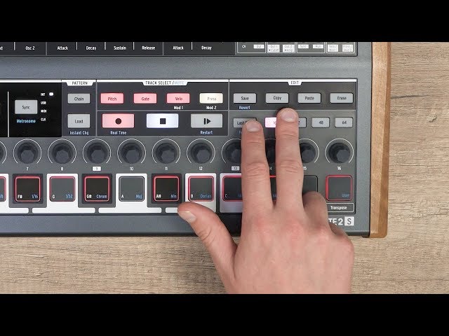 Arturia MiniBrute 2 Noir по цене 71 000 ₽