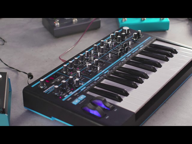 Novation Bass Station 2 по цене 61 985 ₽