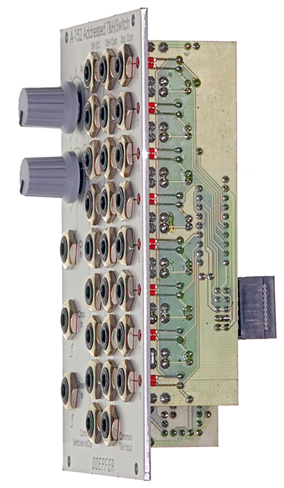 Doepfer A-152 Volt.Addr.T and H/Switch по цене 15 400 ₽