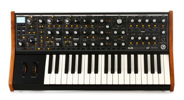 Moog Subsequent 37 по цене 226 380 ₽