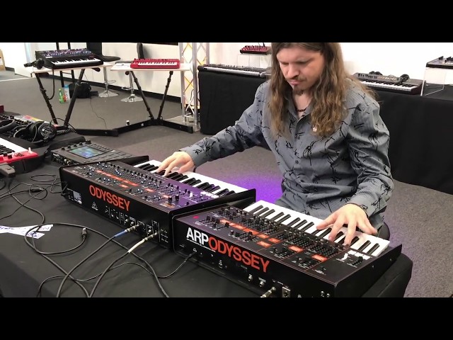 Behringer Odyssey по цене 57 350 ₽