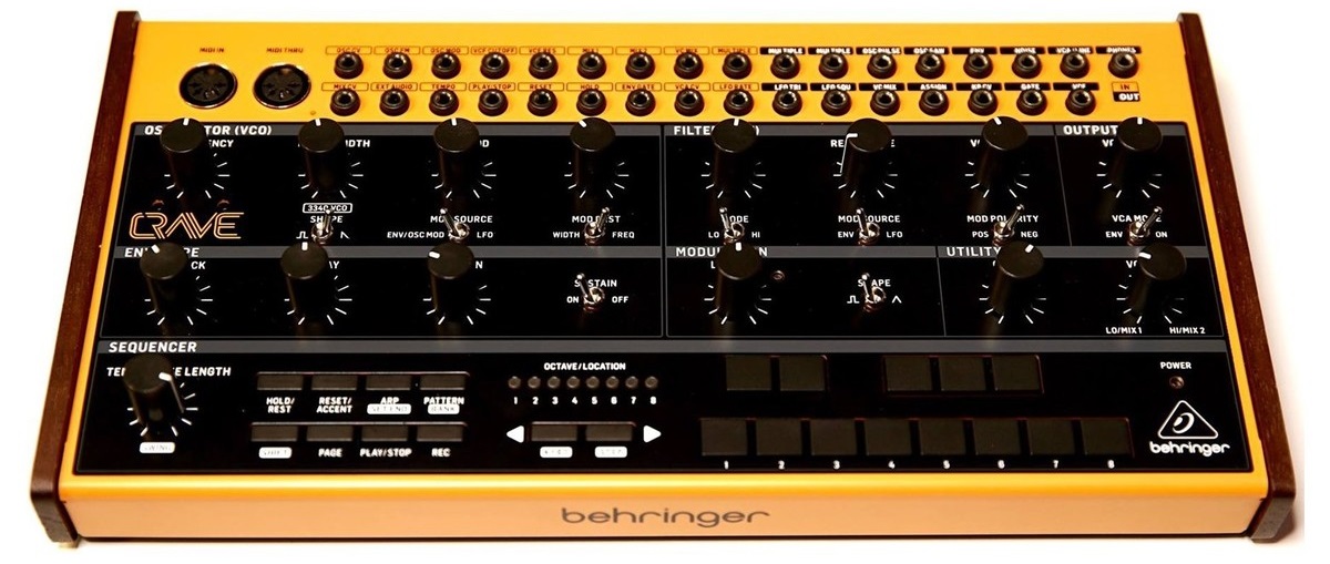Синтезатор Behringer Crave