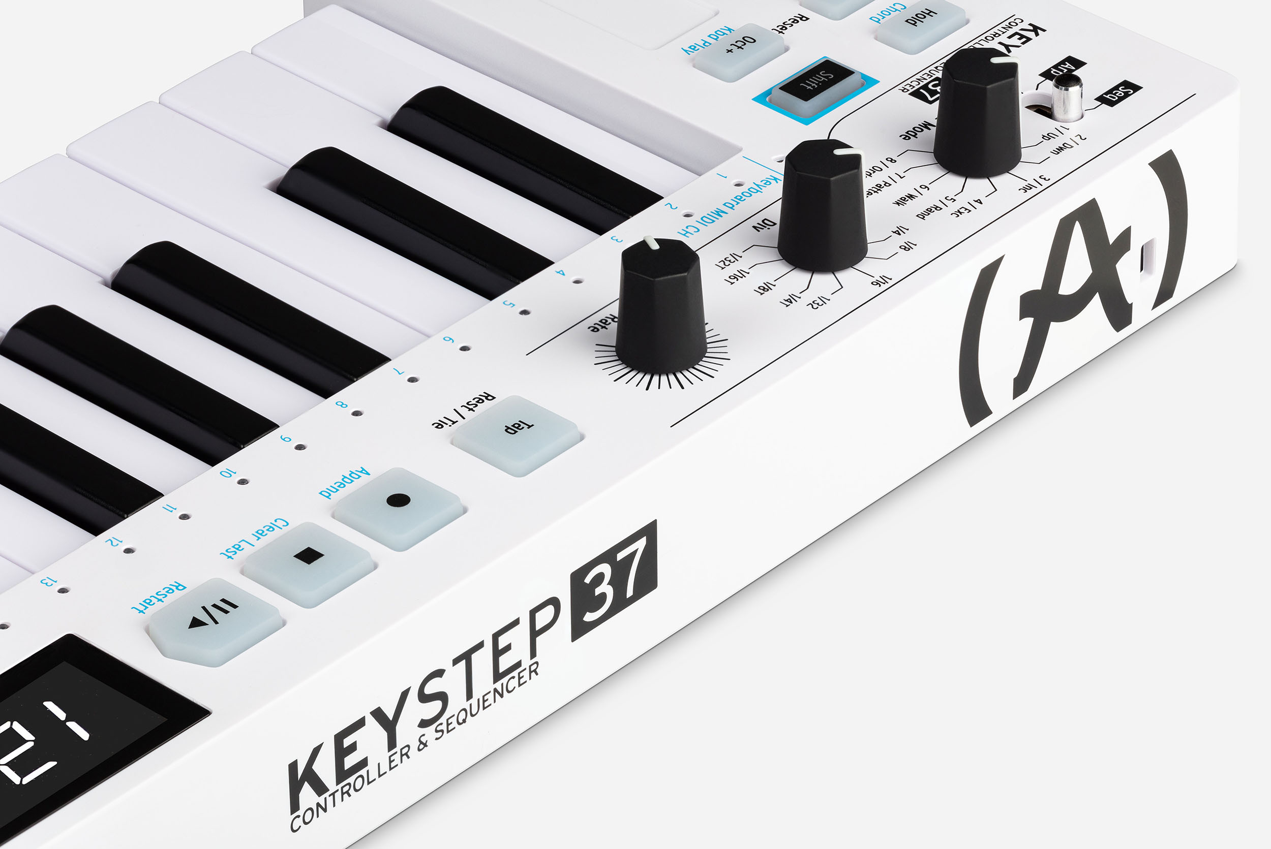 Arturia KeyStep 37 по цене 27 750 ₽