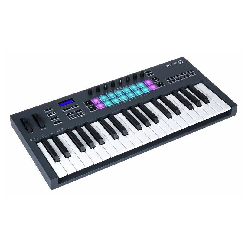 Novation FLkey 37 по цене 35 650 ₽