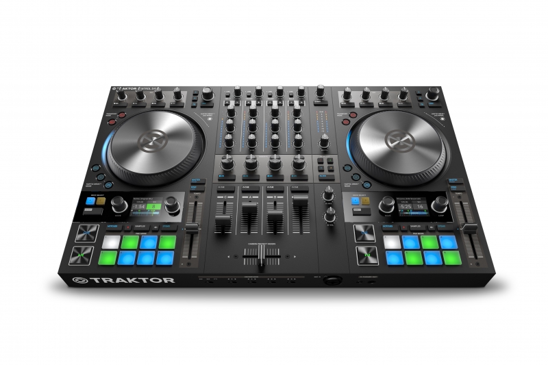 Native Instruments Traktor Kontrol S4 Mk3 по цене 144 500 ₽