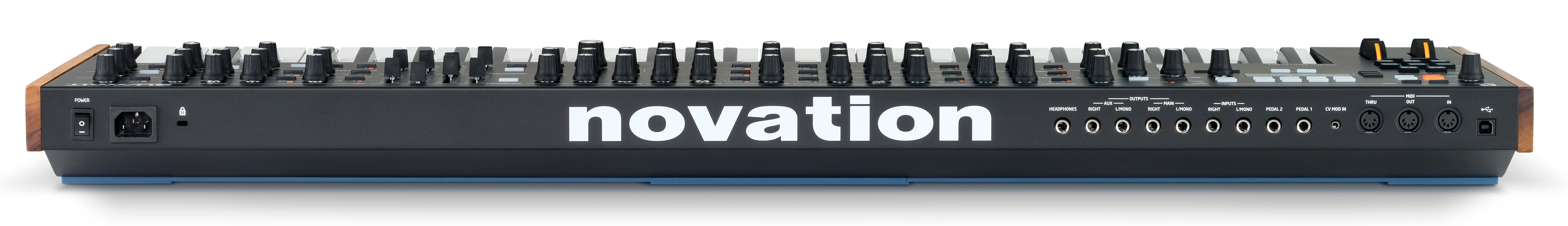 Novation Summit по цене 247 940 ₽