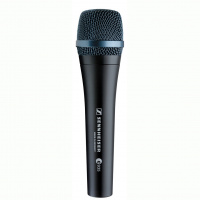 Sennheiser E 935