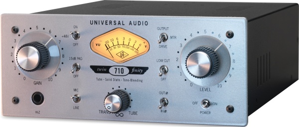 Universal Audio 710 Twin-Finity по цене 145 400 ₽