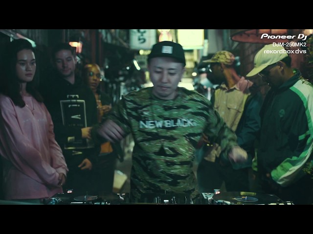 Pioneer DJM-250MK2 по цене 53 000 ₽