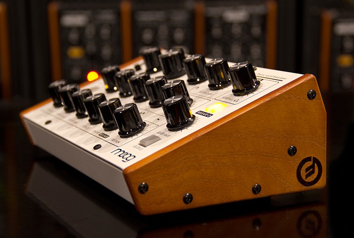 Moog Minitaur Wood Kit по цене 6 460 ₽