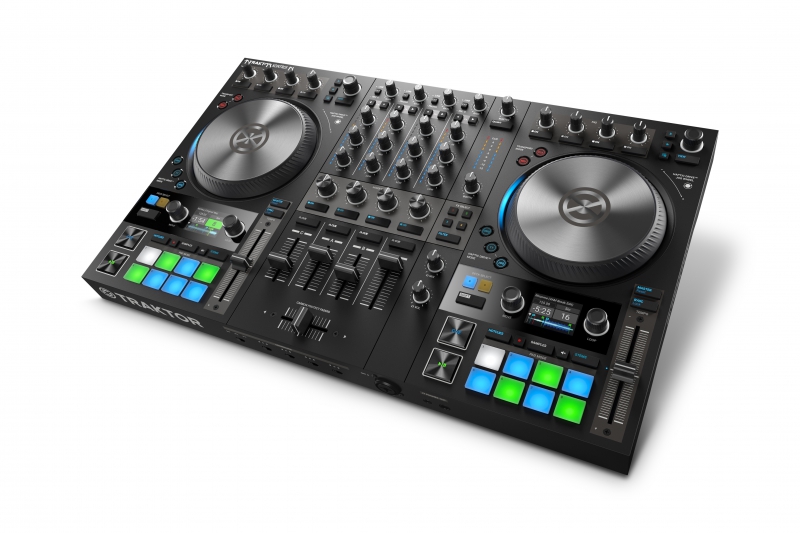 Native Instruments Traktor Kontrol S4 Mk3 по цене 135 000 ₽