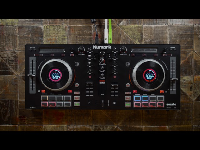 Numark Mixtrack Platinum по цене 28 300 ₽