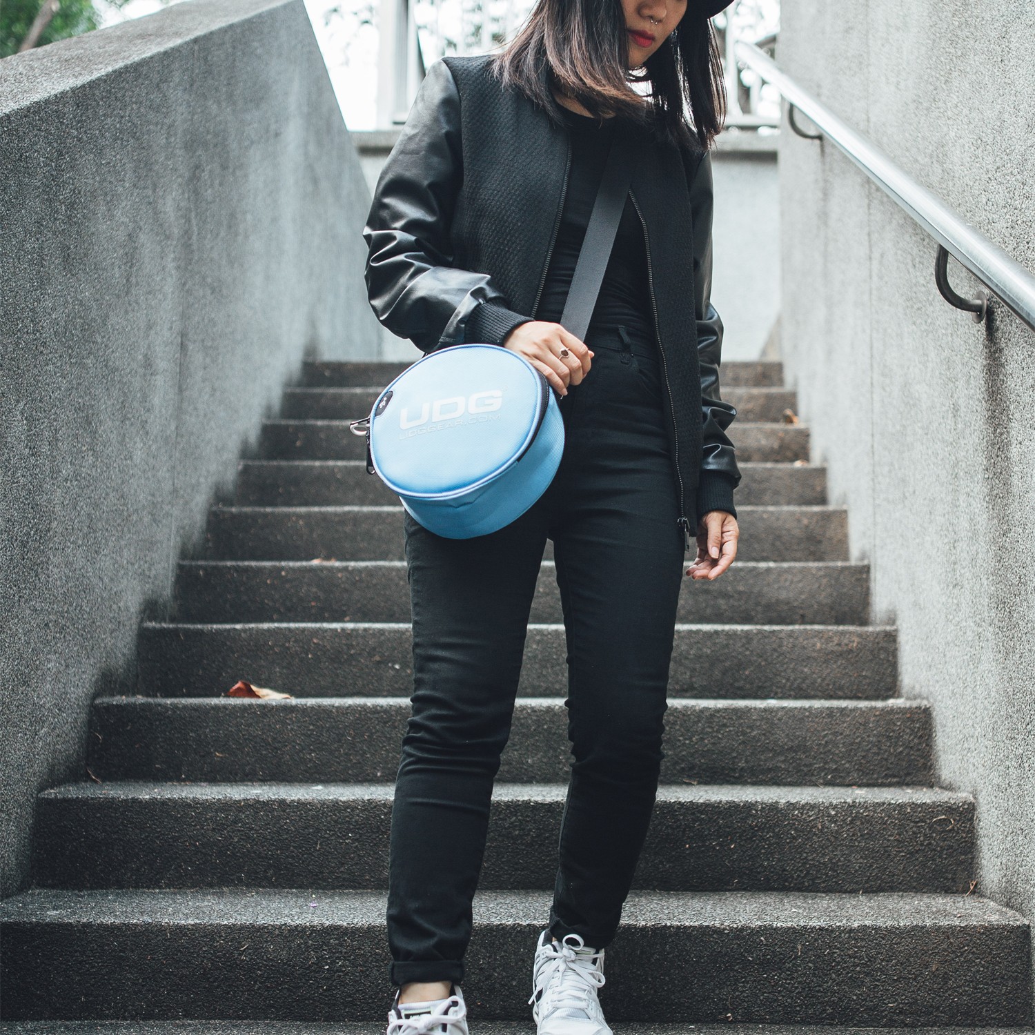 UDG Ultimate DIGI Headphone Bag Light Blue по цене 5 750 ₽