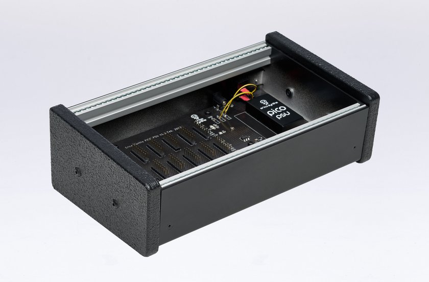 Erica Synths Pico Case по цене 15 700 ₽
