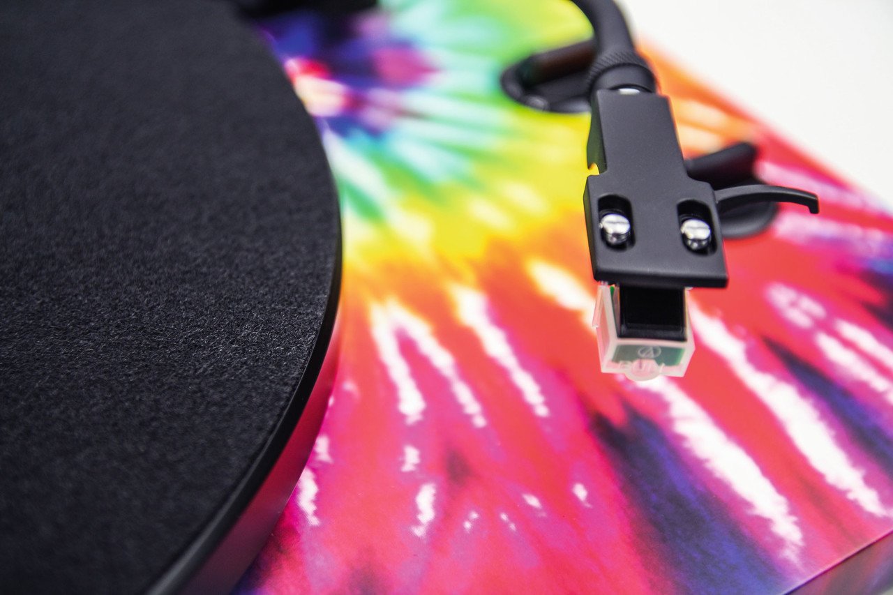 TEAC TN-420-TD Tie-Dye по цене 47 090 ₽