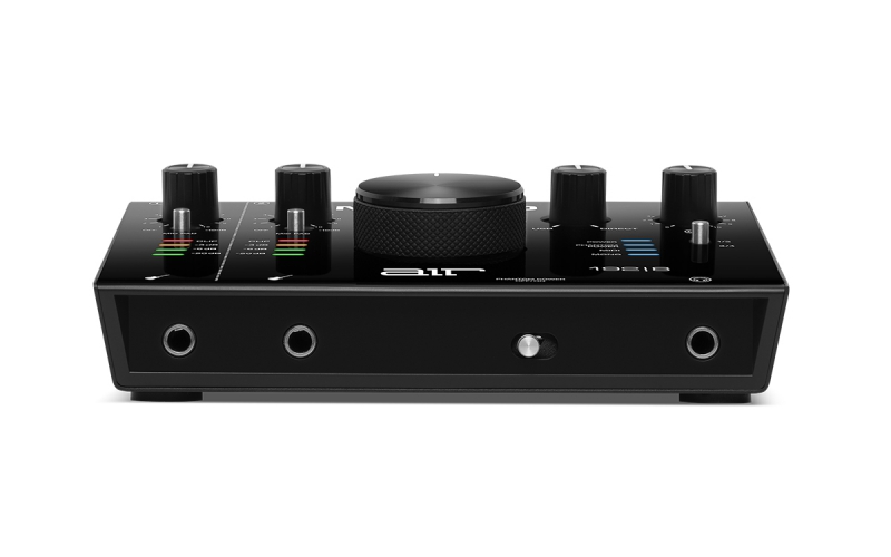 M-Audio AIR 192 | 8 по цене 29 200 ₽