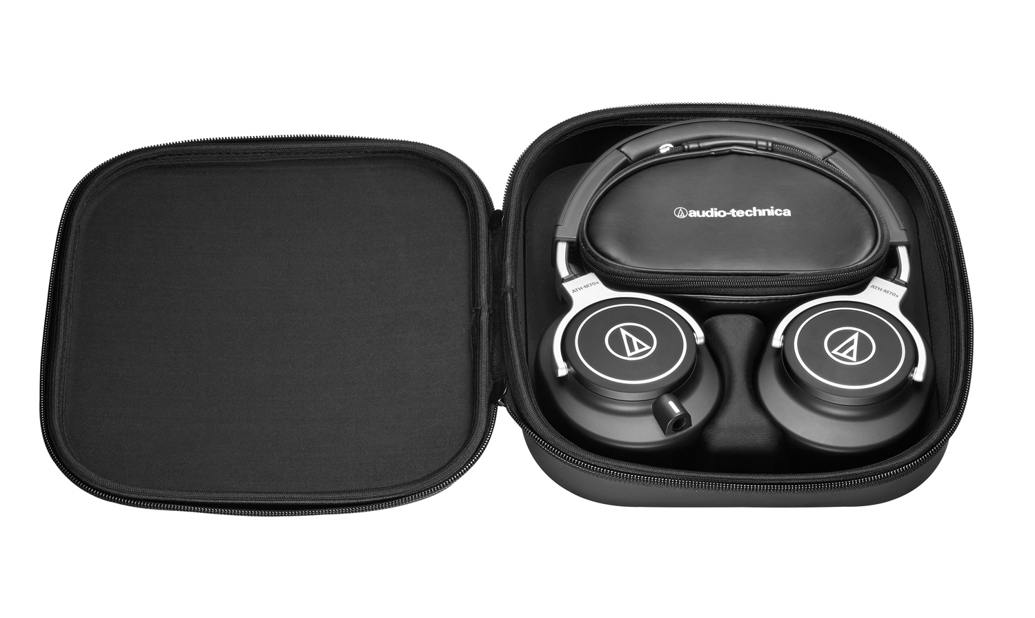 Audio-Technica ATH-M70X по цене 32 725 ₽