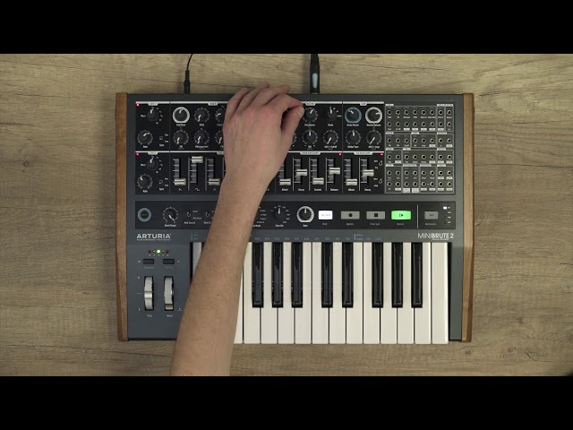 Arturia MiniBrute 2 Noir по цене 71 000 ₽
