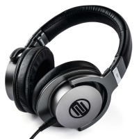 Reloop SHP-8 по цене 15 000 ₽