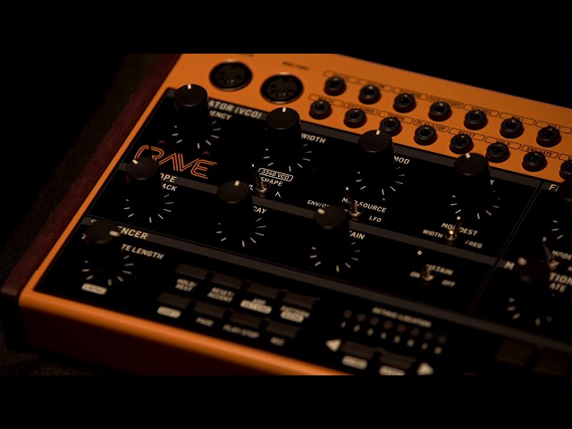 Behringer Crave по цене 23 500 ₽
