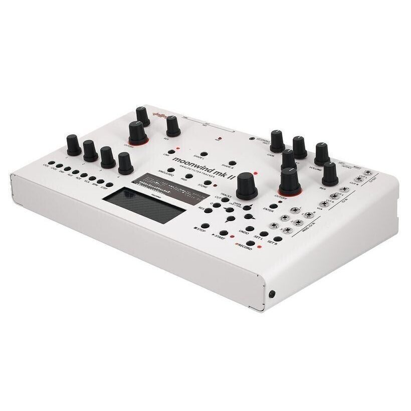 JoMoX Moonwind Mk2 Analog Filter Tracker по цене 100&nbsp;780 ₽