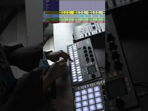 OXI Instruments One Black Edition по цене 90 820 ₽