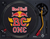 Technics SL-1210 MK7-RE Red Bull Black (2M-Red) по цене 129 990 ₽