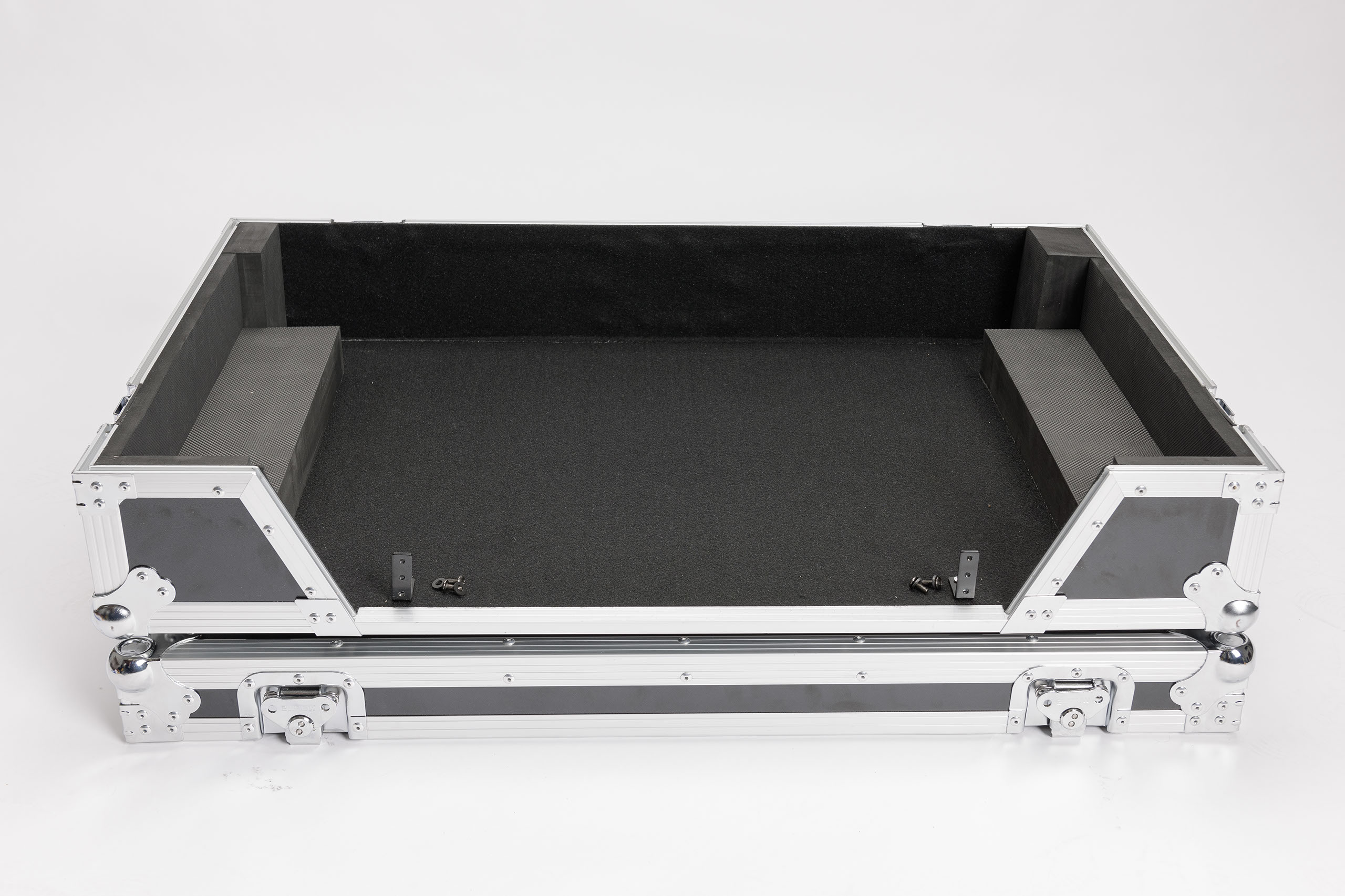 Magma DJ-Controller Case XDJ-XZ 19'' по цене 47 150 ₽