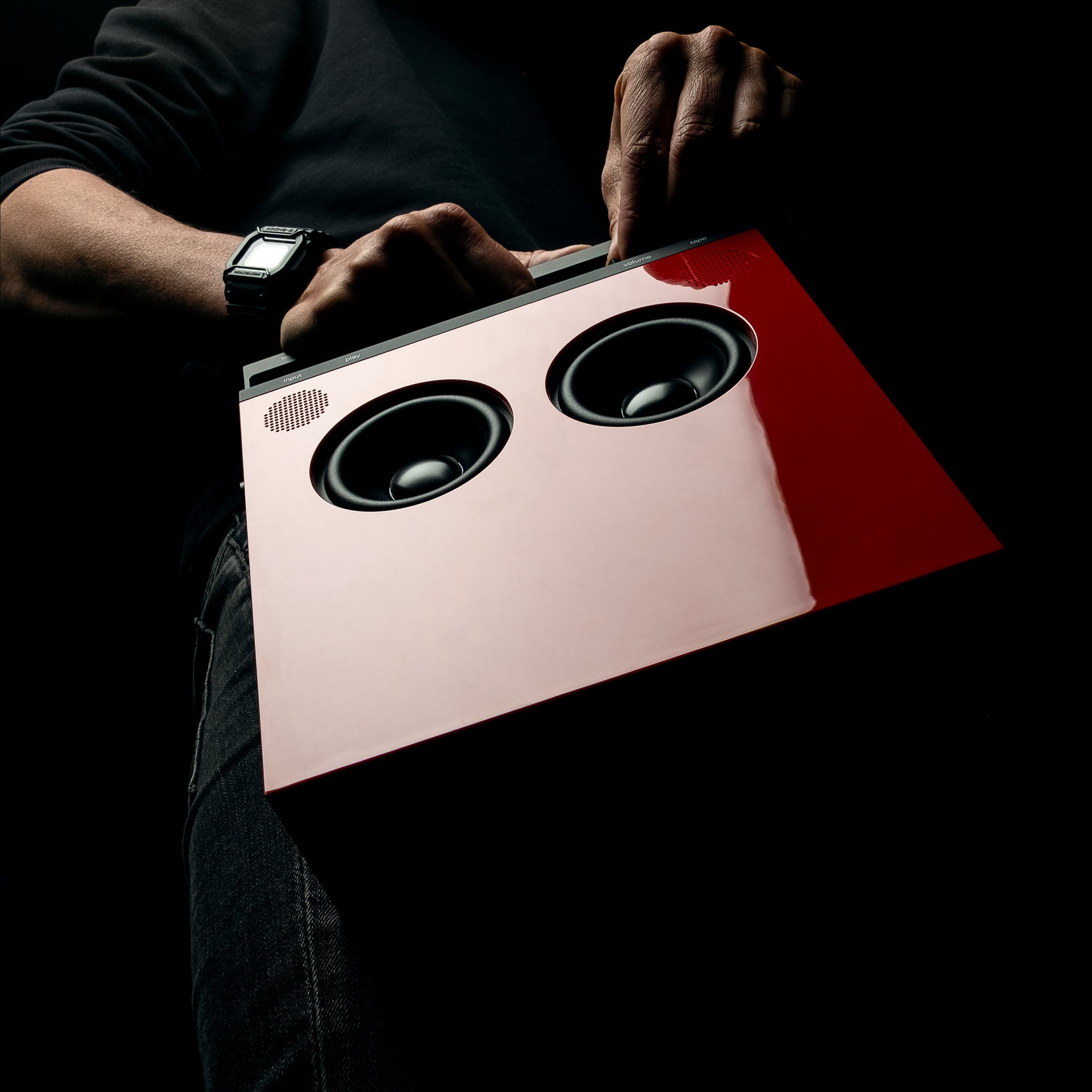 Teenage Engineering OB-4 Red по цене 49 600 ₽