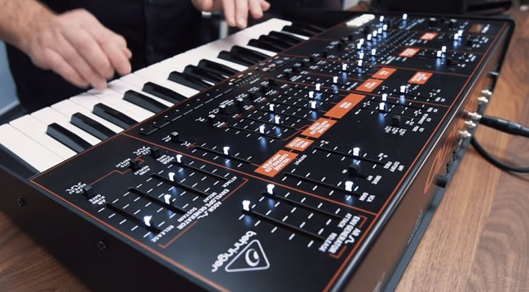 Behringer ODYSSEY Behringer ODYSSEY
