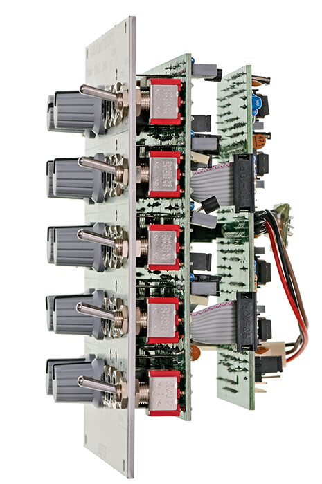 Doepfer A-143-4 Quad VCLFO/VCO по цене 27 000 ₽